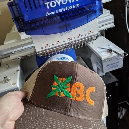 Pairing your logo with the right colour cap  is critical to making a great looking lid. This customer #nailedit #customcap